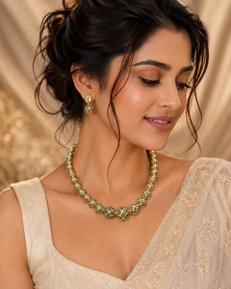 Heritage Necklace Set